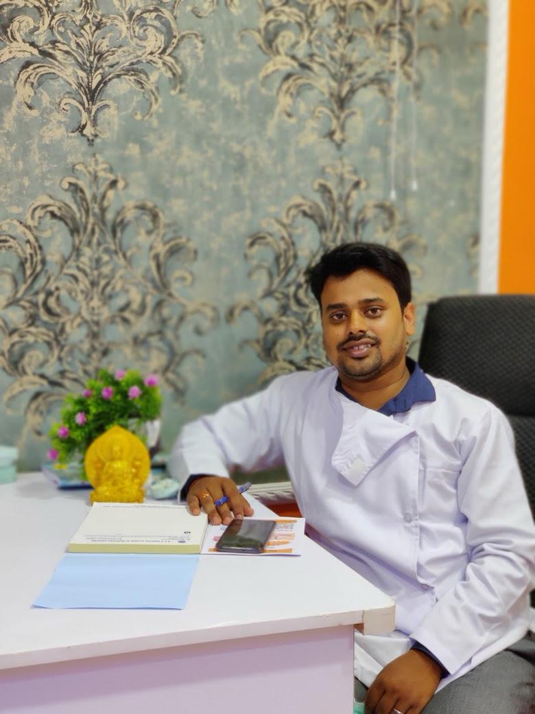 Dr. Abhisheak R Naik